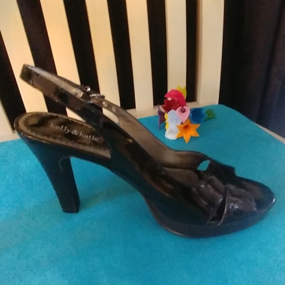 NWOT! Kelly & Katie 👠! - Picture 4 of 5